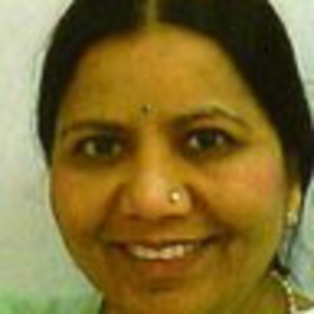 Meet your Posher, Mona